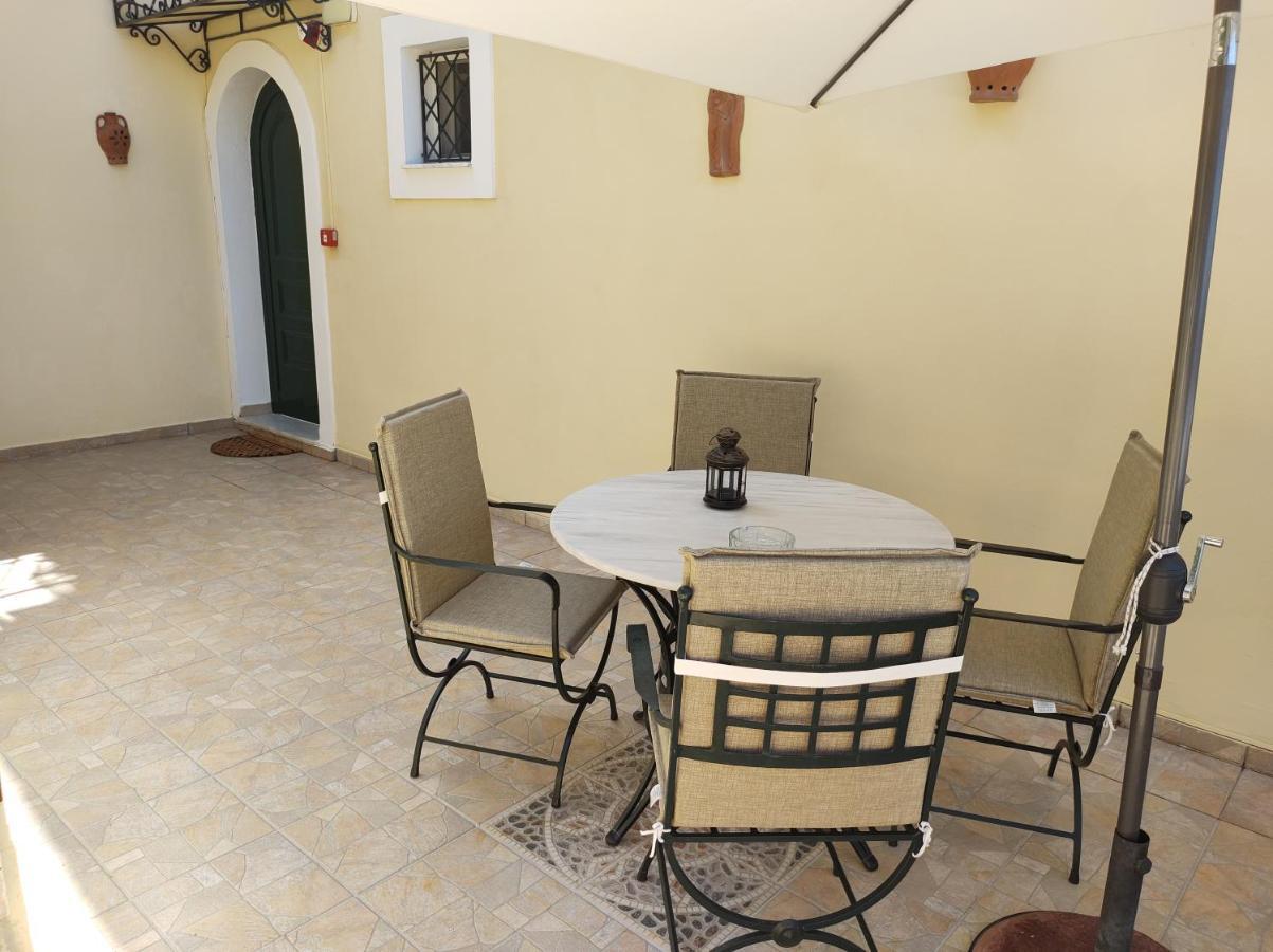 Hotel de apartamente Archontiko Loukis Corfu (city)