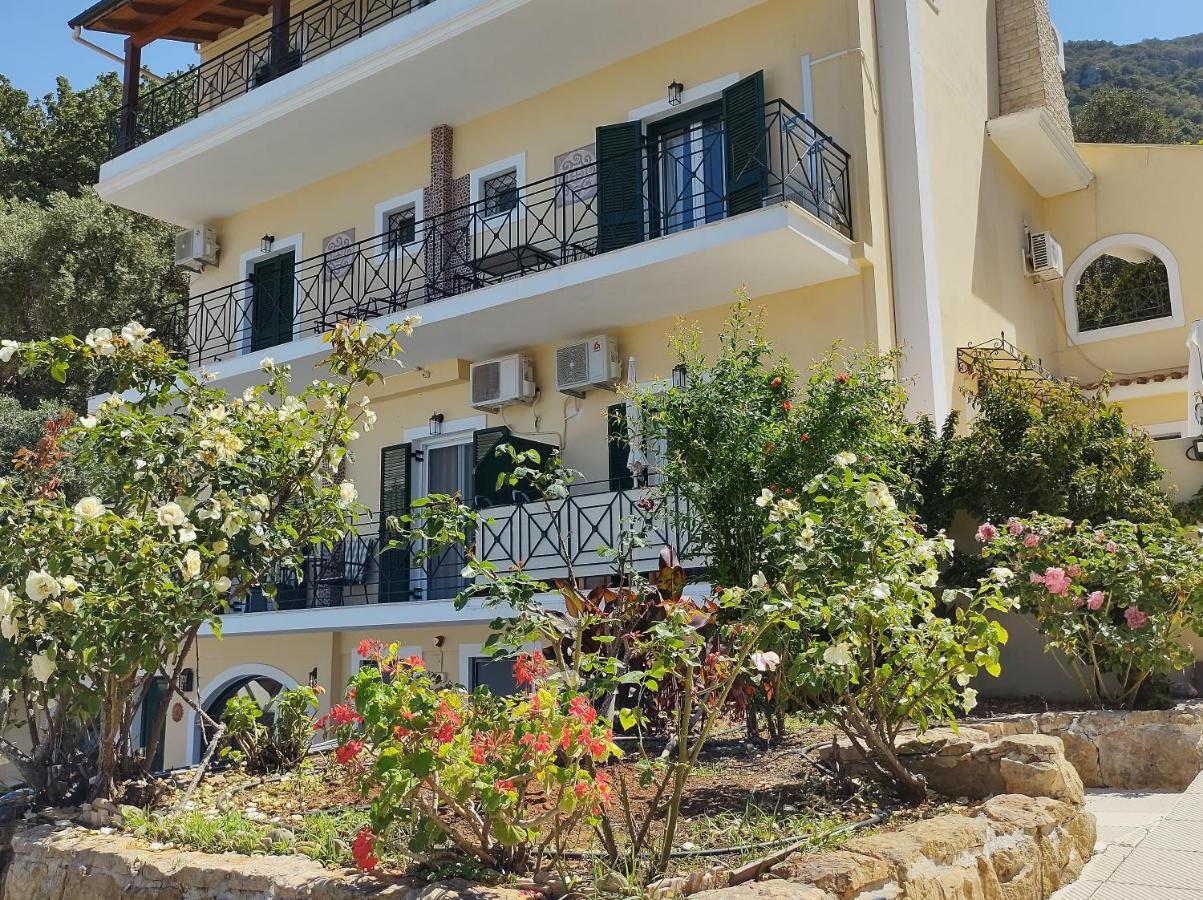 Hotel de apartamente Archontiko Loukis