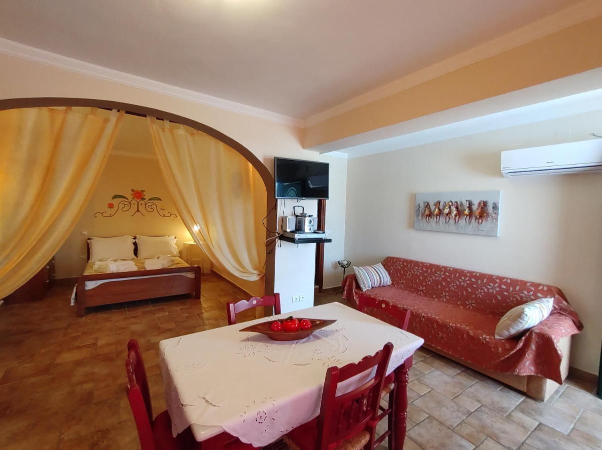Hotel de apartamente Archontiko Loukis Corfu (city)